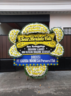 Papan Bunga Duka di Kiwirok